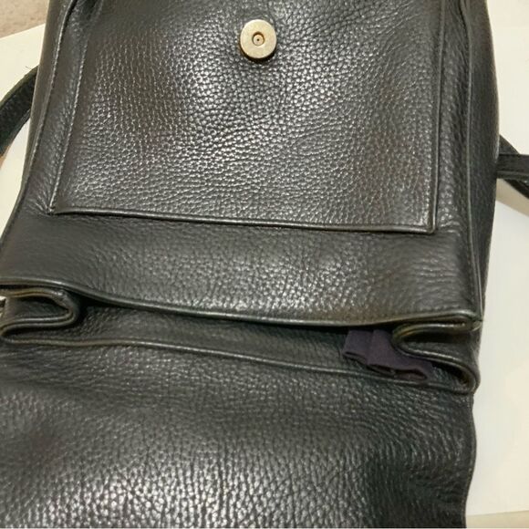 Vintage Field Manor Modern Classics Black Leather Backpack Bag 12"L x 9"W - Picture 6 of 10